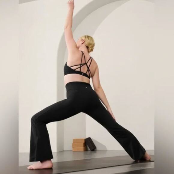 ATHLETA Elation Flare Pant Powervita Black Sz 2X {P35} - Picture 2 of 8